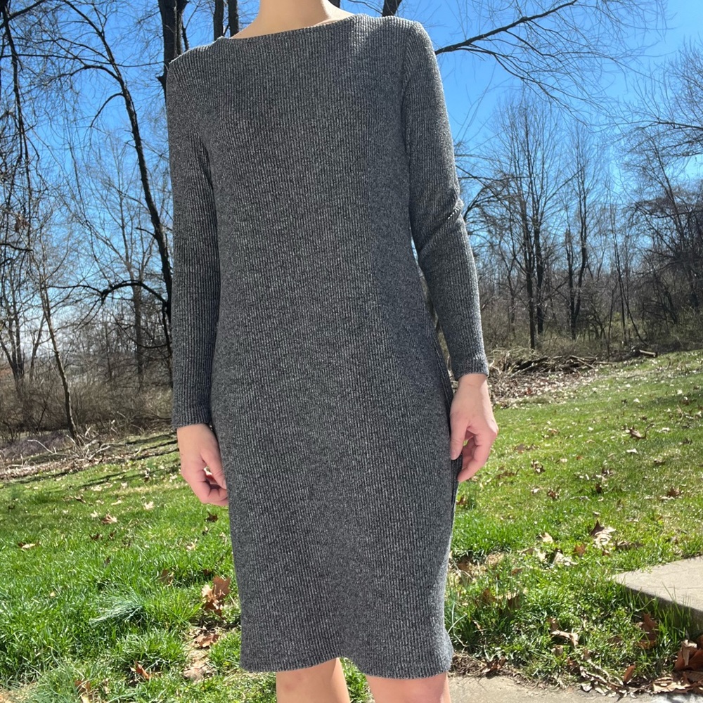 ribbed long sleeve midi dress